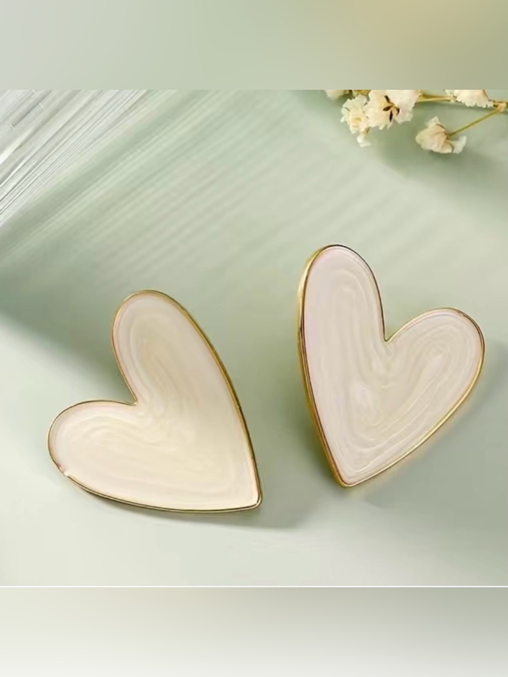 White Pearl Look Enamel Heart Earrings
